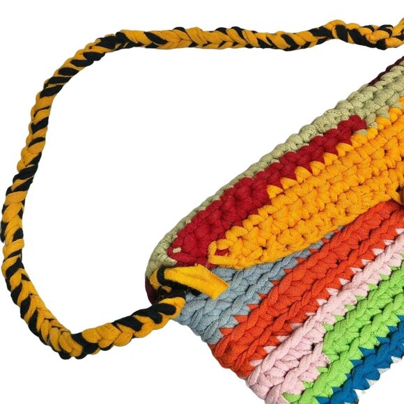 Handcrafted Crochet Rainbow Shoulder Bag With Button Closure & Braided Strap New - Picture 4 of 7